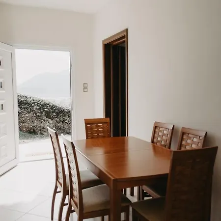 Rock In The Yard Дом отдыха *